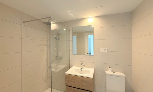 Location longue durée - Apartement Flat -
Torrevieja - Punta Prima