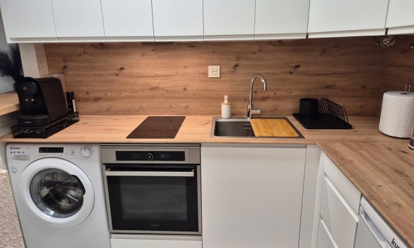 Revente - Appartement -
Torrevieja - La Mata