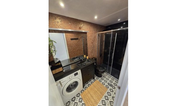 Location longue durée - Apartement Flat -
Torrevieja - Playa de los Naufragos