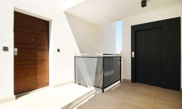 Location longue durée - Apartement Flat -
Orihuela Costa - La fuente