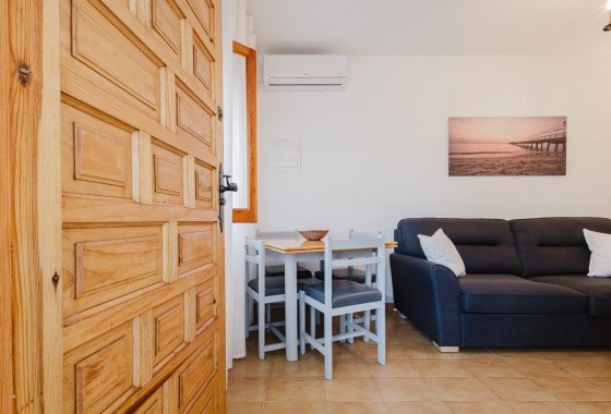 Herverkoop - Apartement Flat -
Torrevieja - Playa de los Naufragos