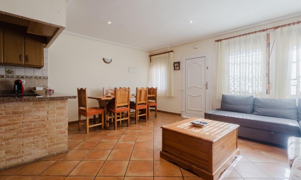 Revente - Appartement -
Torrevieja - torrevieja