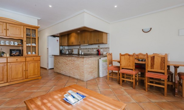 Revente - Appartement -
Torrevieja - torrevieja