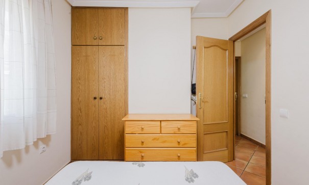 Revente - Appartement -
Torrevieja - torrevieja