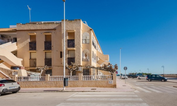 Revente - Appartement -
Torrevieja - torrevieja