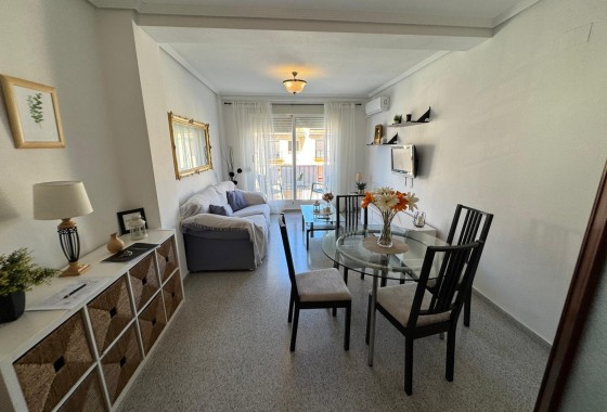 Herverkoop - Appartement / Flat -
San Miguel de Salinas