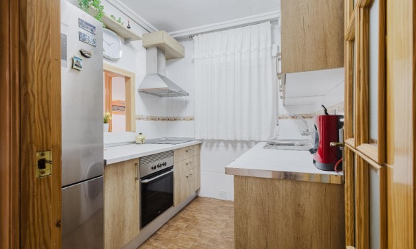 Revente - Appartement -
Torrevieja - Playa del Acequión