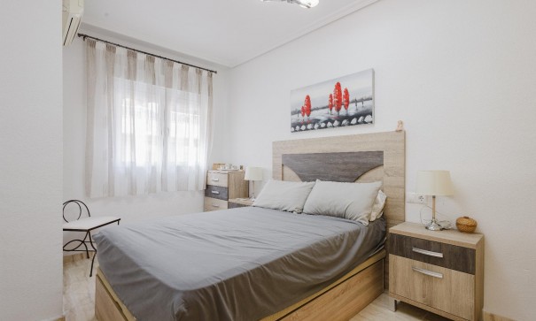 Revente - Appartement -
Torrevieja - Playa del Acequión