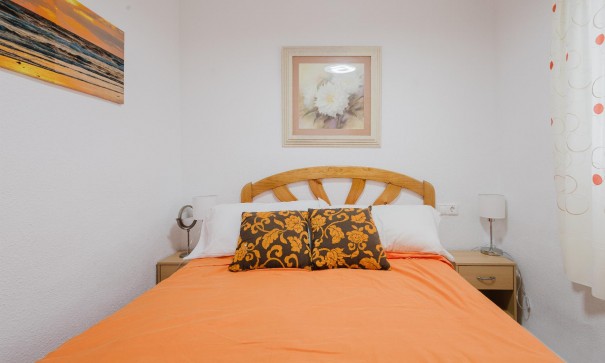 Revente - Appartement -
Torrevieja - Playa del Acequión