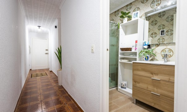 Venta - Apartamento piso -
Torrevieja - Playa del Acequión