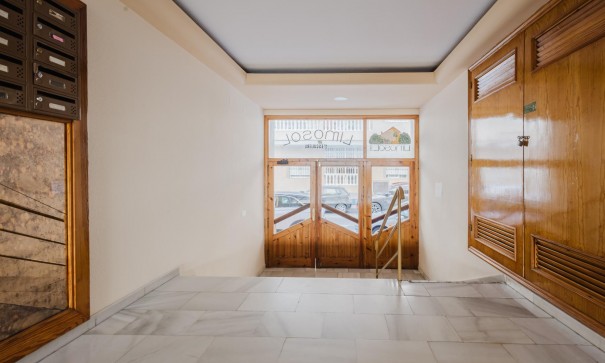 Revente - Appartement -
Torrevieja - Playa del Acequión