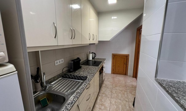 Revente - Appartement -
Torrevieja - Torretas