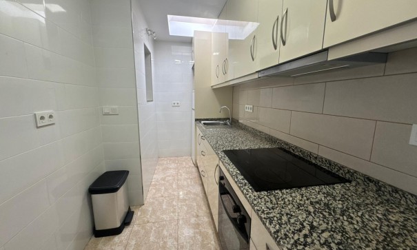 Revente - Appartement -
Torrevieja - Torretas