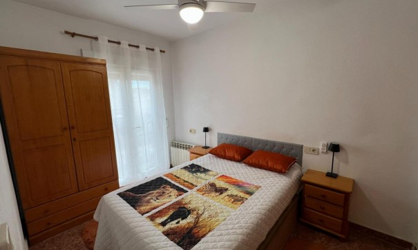 Revente - Appartement -
Torrevieja - Torretas