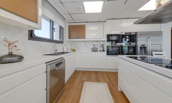 Venta - Chalet Independiente -
Torrevieja - Los Balcones