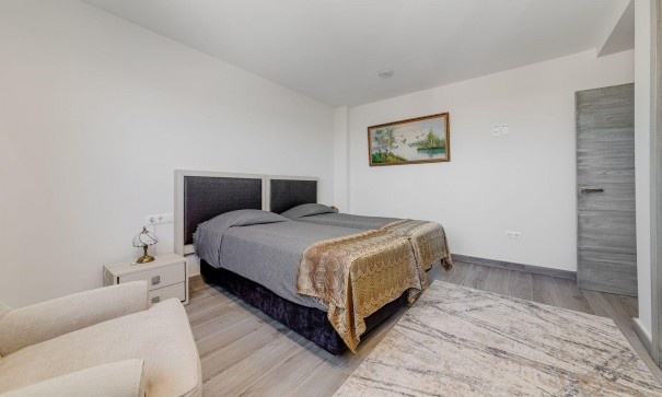 Venta - Chalet Independiente -
Torrevieja - Los Balcones