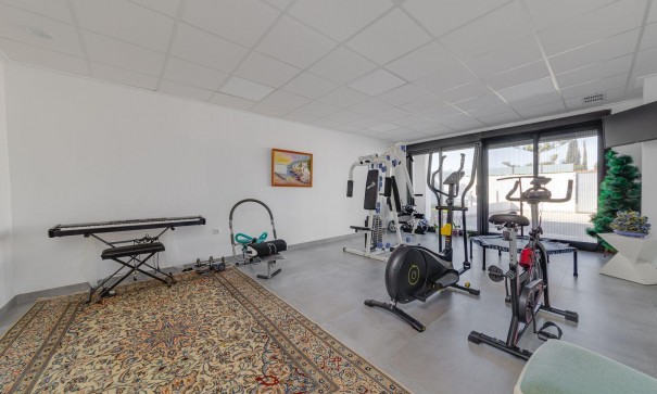 Venta - Chalet Independiente -
Torrevieja - Los Balcones