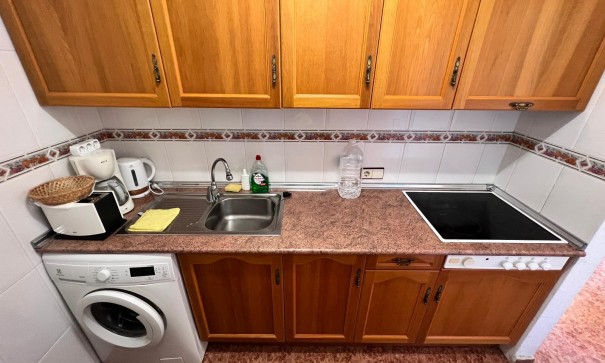 Herverkoop - Apartement Flat -
Torrevieja - Centro