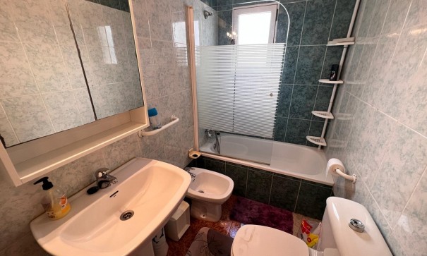 Herverkoop - Apartement Flat -
Torrevieja - Centro