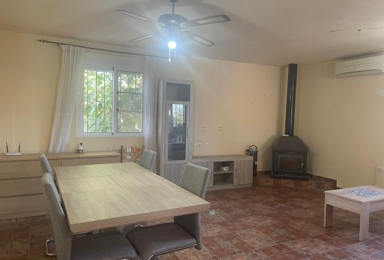 Revente - Finca Propriété rurale -
Fortuna