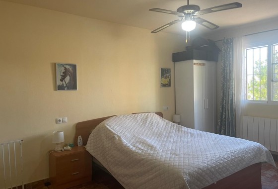 Revente - Finca Propriété rurale -
Fortuna