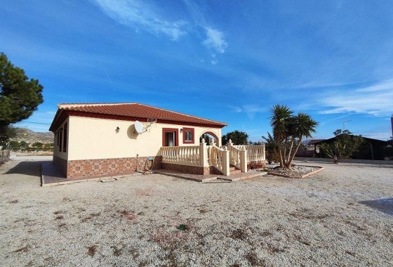 Revente - Finca Propriété rurale -
Fortuna