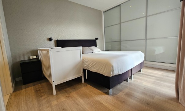 Venta - Chalet Independiente -
Torrevieja