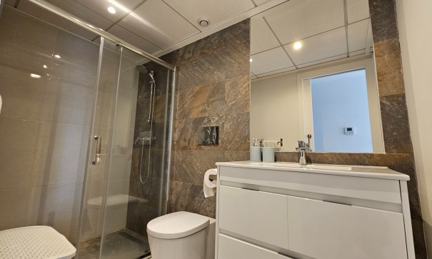 Venta - Chalet Independiente -
Torrevieja