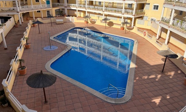 Venta - Apartamento piso -
Orihuela Costa - Campoamor