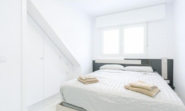 Revente - Maison de ville -
Torrevieja - Punta prima