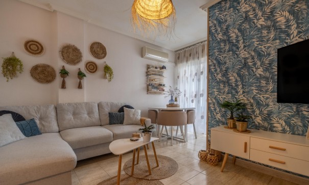 Revente - Appartement -
Torrevieja - Acequion