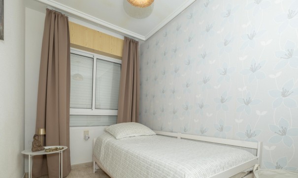 Revente - Appartement -
Torrevieja - Acequion