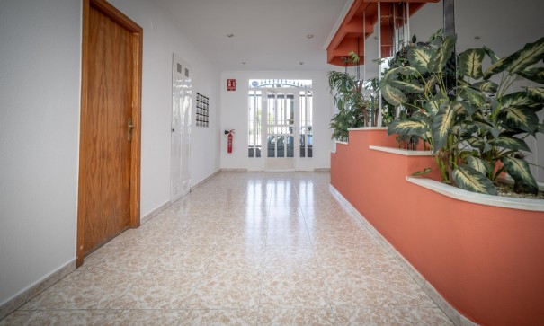 Revente - Appartement -
Torrevieja - Acequion