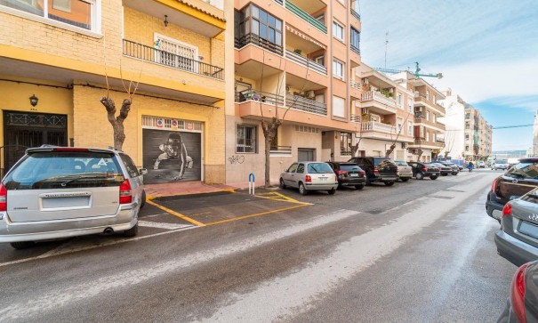 Venta - Apartamento piso -
Torrevieja - Centro