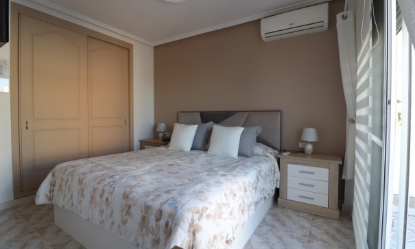 Venta - Chalet Independiente -
Ciudad Quesada - Rojales - Ciudad Quesada - Town