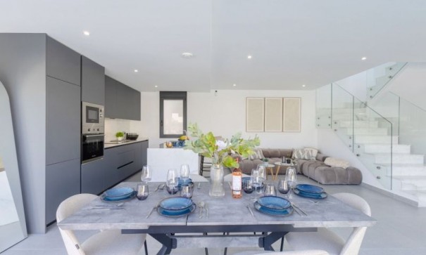 Venta - Chalet Independiente -
Algorfa