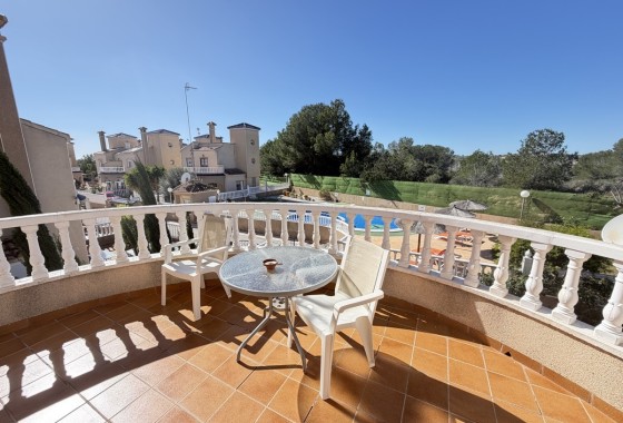 Herverkoop - Vrijstaande Villa -
Villamartín