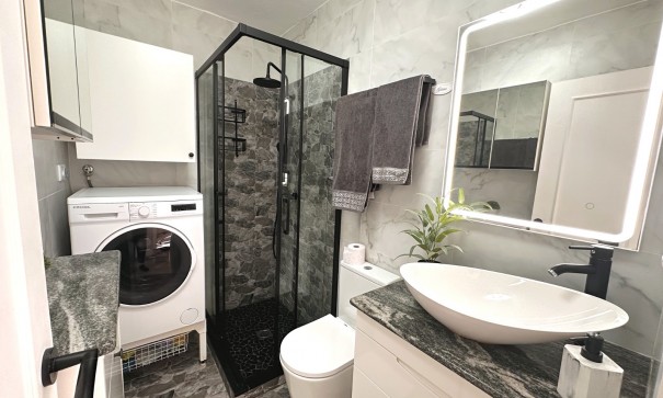 Revente - Appartement -
Torrevieja - San Luis