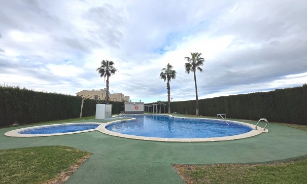 Revente - Appartement -
Torrevieja - San Luis