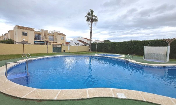 Revente - Appartement -
Torrevieja - San Luis
