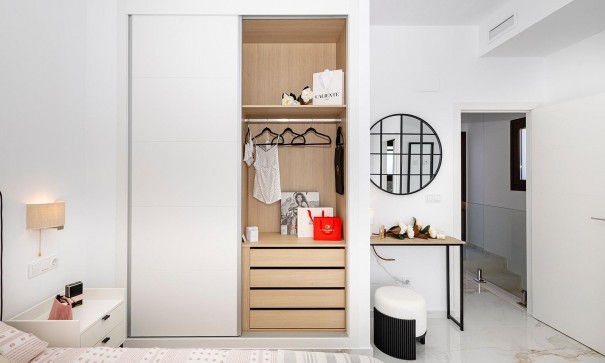 Nowa konstrukcja - Willa wolnostojąca -
Polop - Polop Hills