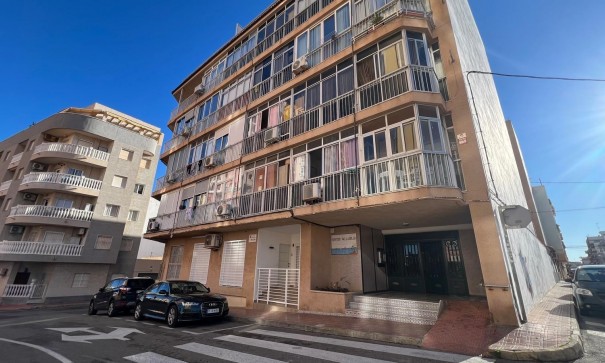 Revente - Appartement -
Torrevieja - Los Frutales