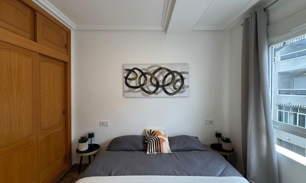 Venta - Apartamento piso -
Torrevieja - Estacion de autobuses