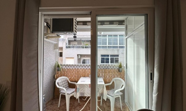 Venta - Apartamento piso -
Torrevieja - Estacion de autobuses