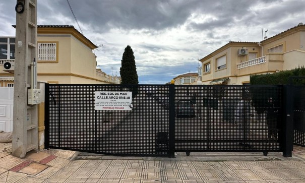 Videresalg - Lejlighed lejlighed -
Orihuela Costa - Playa Flamenca