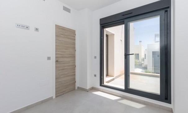 Videresalg - Fritliggende villa -
Orihuela - Orihuela Costa