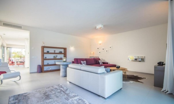 Venta - Chalet Independiente -
Orihuela Costa - Las Colinas Golf