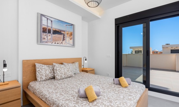 Revente - Villa mitoyenne -
San Fulgencio - La Marina