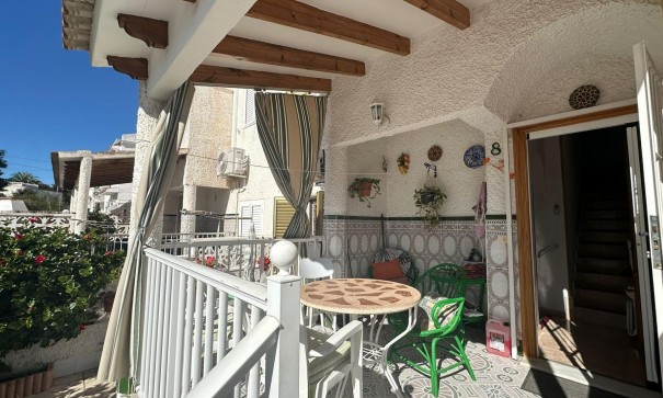 Herverkoop - Stadswoning -
Torrevieja - Centro