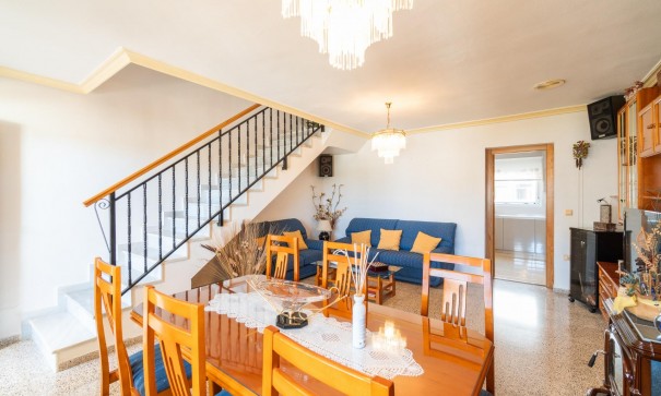 Venta - Casa de pueblo -
Orihuela - Desamparados-Hurchillo-Torremendo